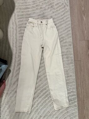 Madewell Straight-Leg Jeans in Cream